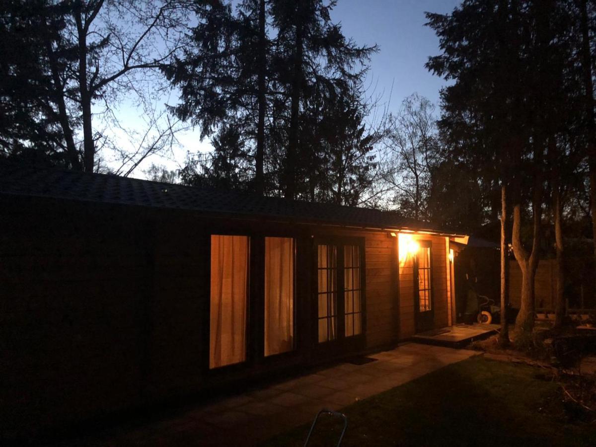3 Slaapkamer Blokhut Met Opgemaakte Bedden Villa Putten Luaran gambar