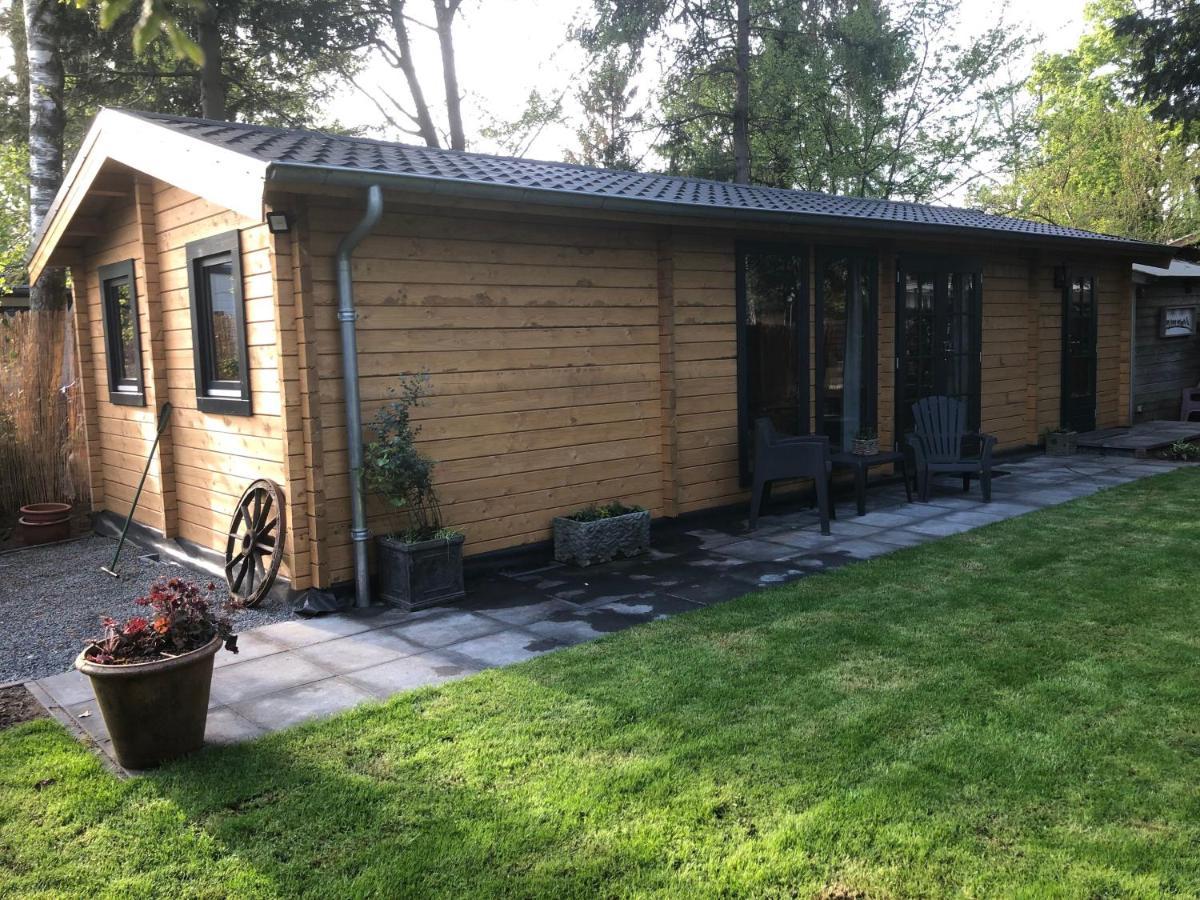 3 Slaapkamer Blokhut Met Opgemaakte Bedden Villa Putten Luaran gambar