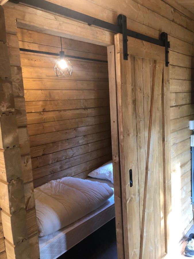 3 Slaapkamer Blokhut Met Opgemaakte Bedden Villa Putten Luaran gambar