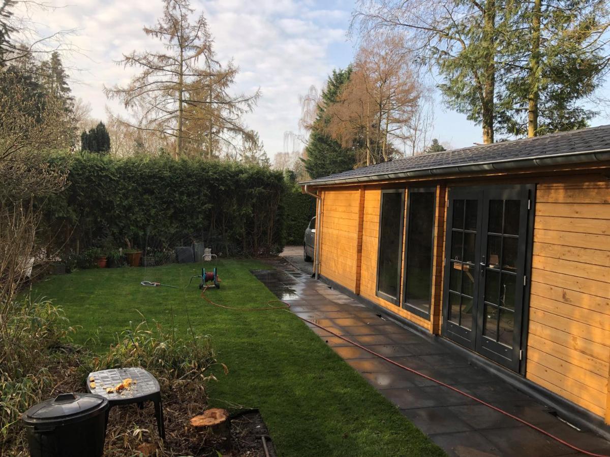 3 Slaapkamer Blokhut Met Opgemaakte Bedden Villa Putten Luaran gambar